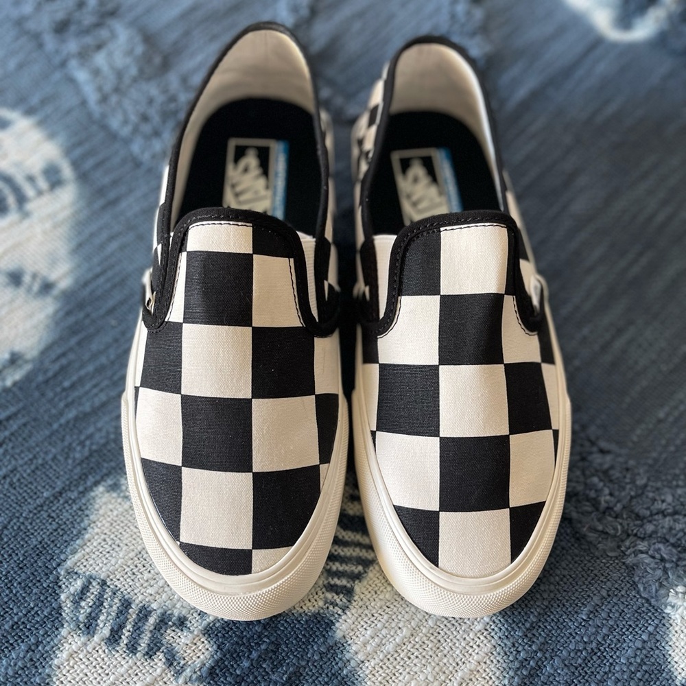 NWT Vans